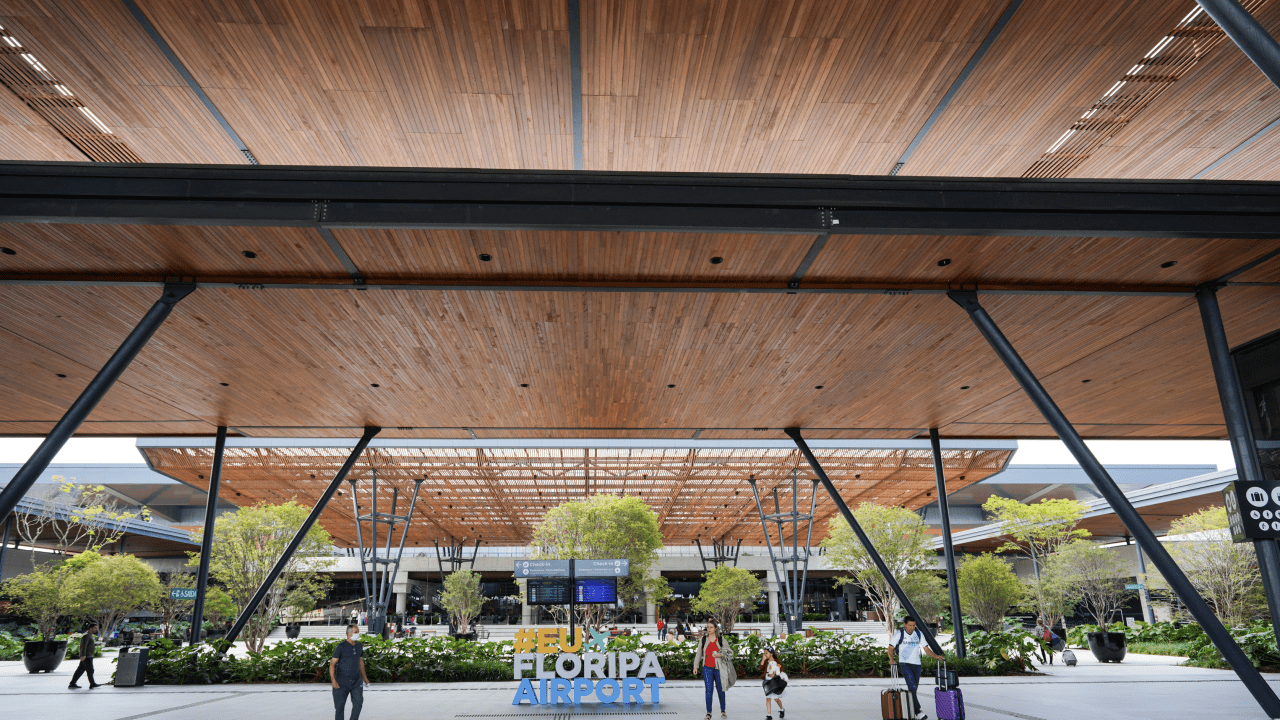 Entrada do Aeroporto Internacional de Florianópolis