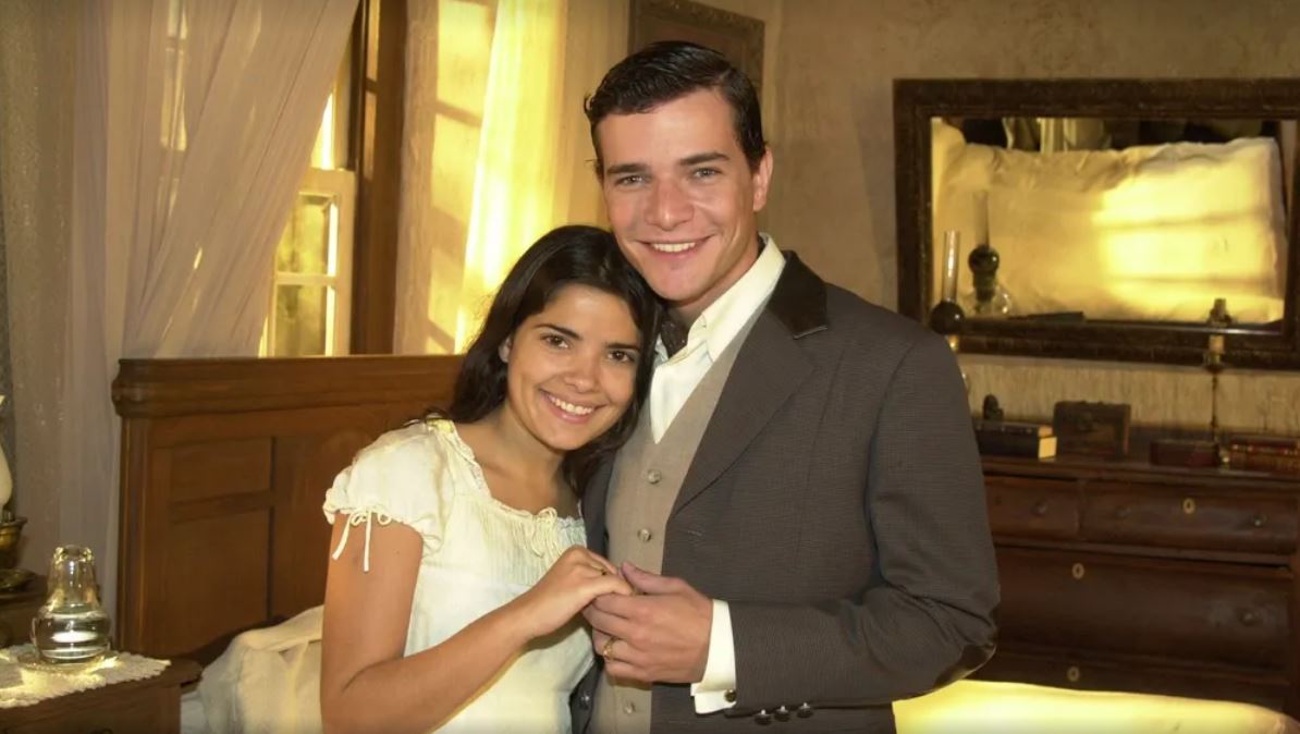 Vanessa Giácomo e Daniel de Oliveira em 'Cabocla', de 2004