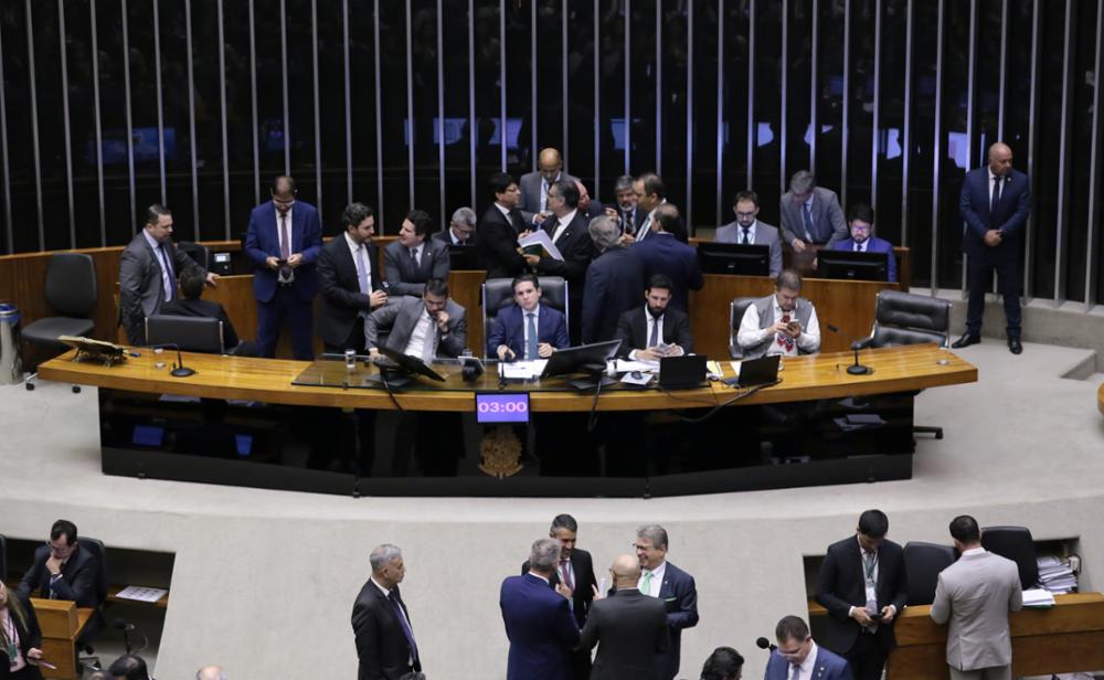 Medida Provisória do IOF pode ser alterada para a votação nesta semana na Câmara