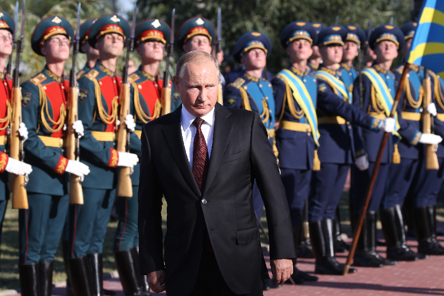 Putin durante comemorações pela Batalha de Kursk