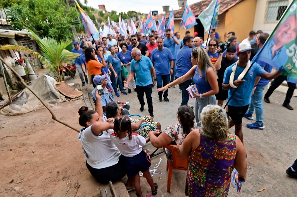 27608509-high.jpeg NA MIRA - Cícero Lucena, prefeito de João Pessoa: filha foi alvo da PF