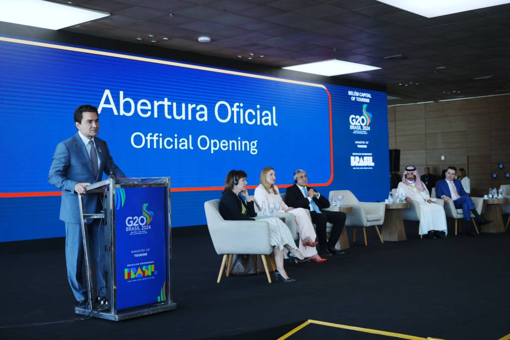 Celso Sabino reunirá ministros dos Emirados Árabes e Azerbaijão em Belém