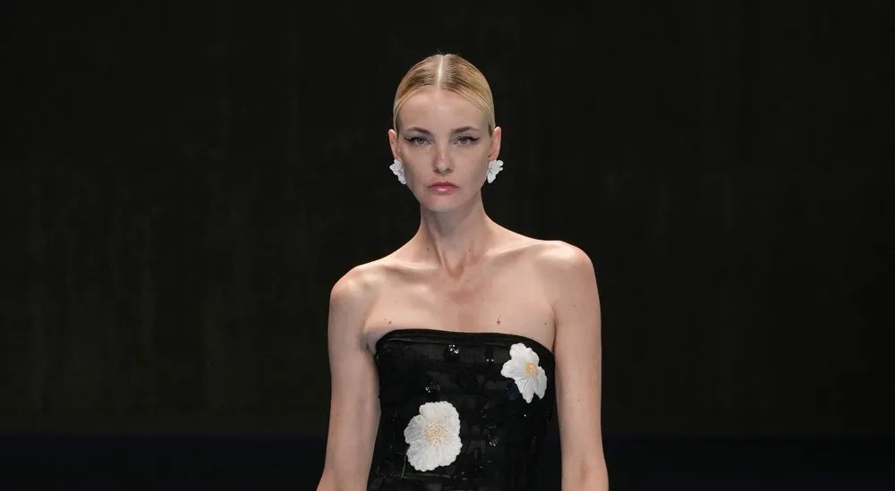 Carol Trentini: supermodelo brasileira encerrou o desfile de Carolina Herrera