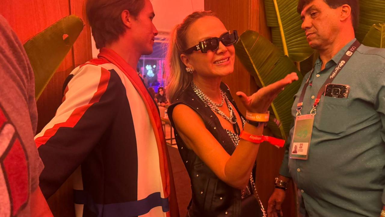 Eliana com o marido na área vip do Rock in Rio