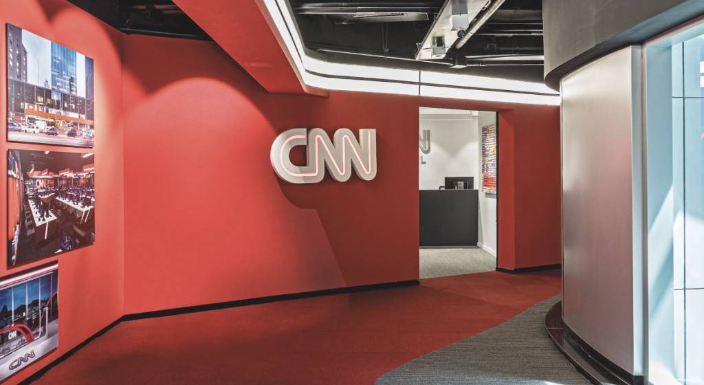 CNN Brasil é condenada por danos morais e racismo contra jornalista