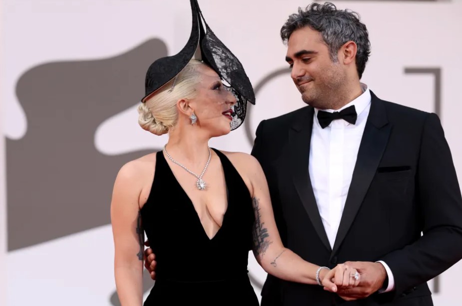 Quem é o pai do primeiro filho de Lady Gaga