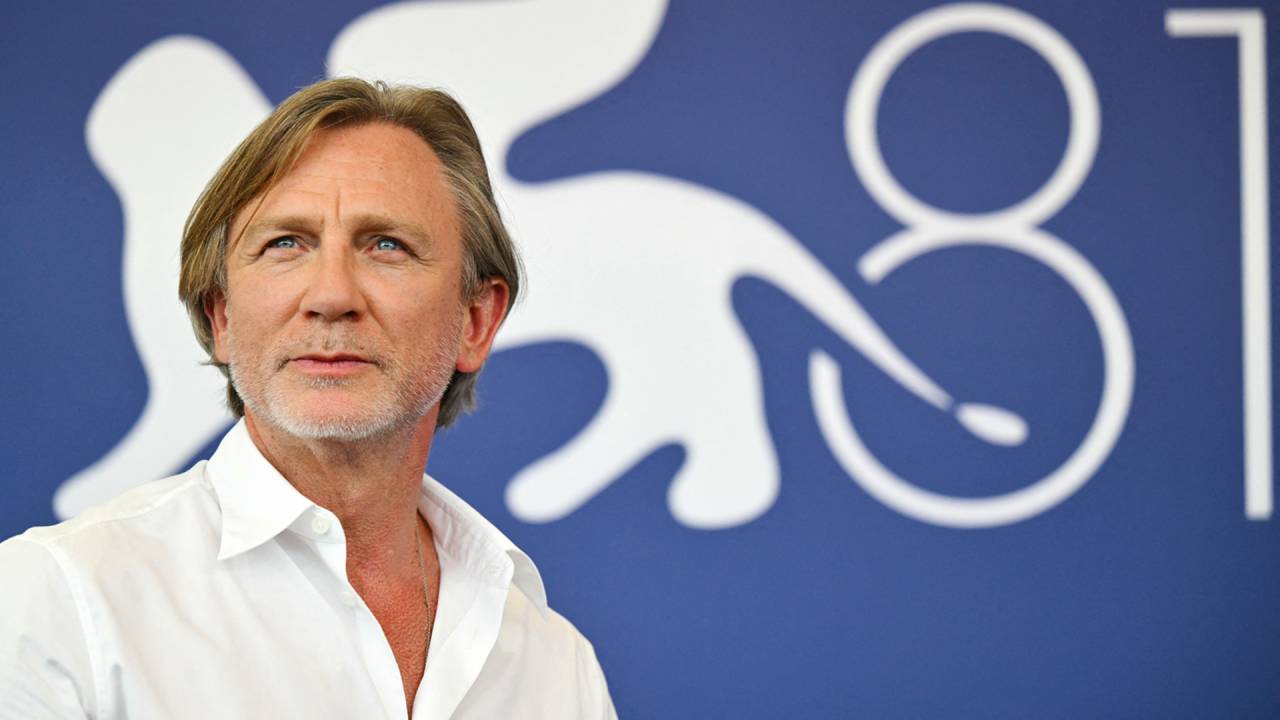 Daniel Craig