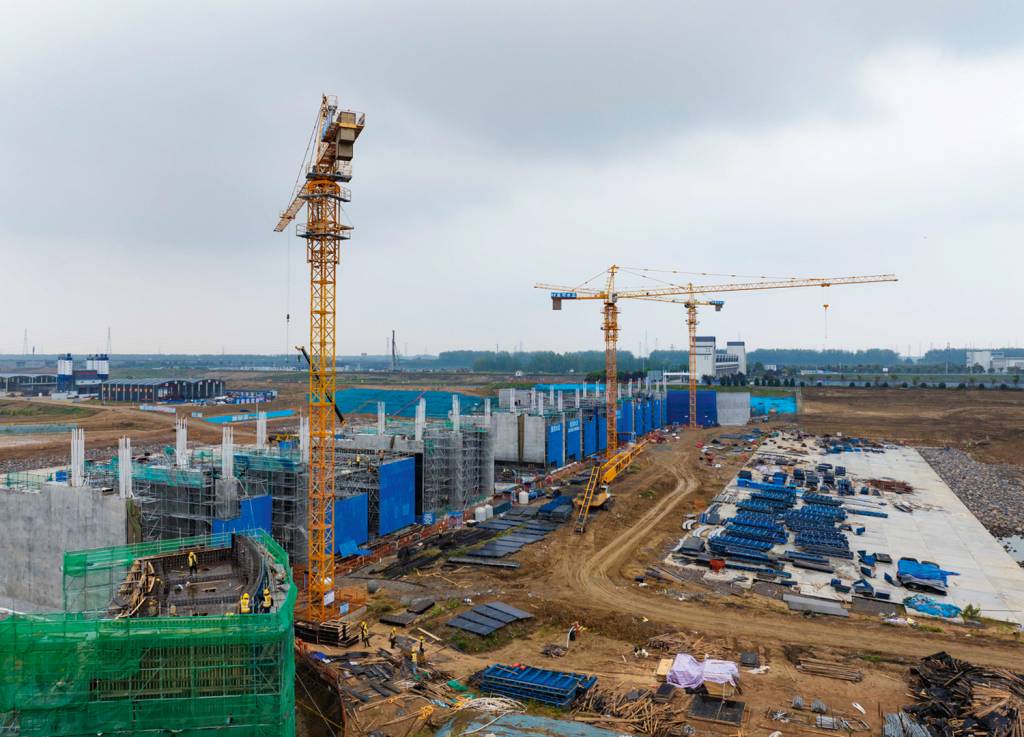 075_cfoto-engineer241013_npYzA.jpg Construções interrompidas: em 2020, o governo freou a bolha imobiliária