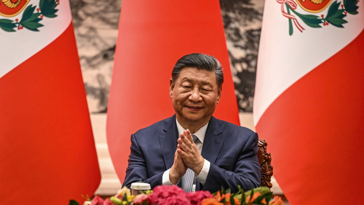 Xi Jinping: aversão a programas sociais para estimular o consumo