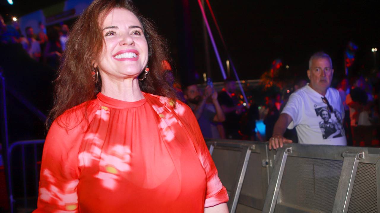 Luma de Oliveira em evento no Rio