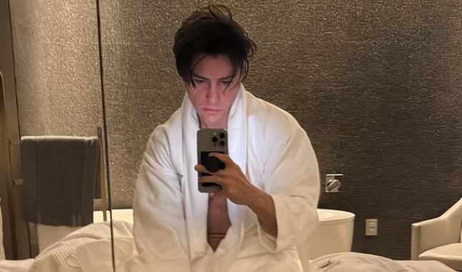 Moysés Macedo, filho de Edir Macedo, faz ensaio sensual no Instagram