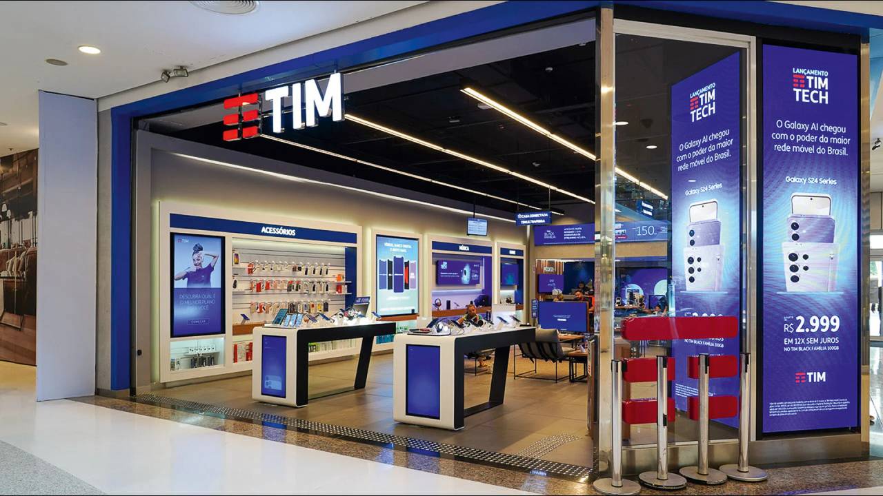 Loja da concorrente TIM: a Vivo tem 1 800 pontos próprios, mais que grandes redes do varejo