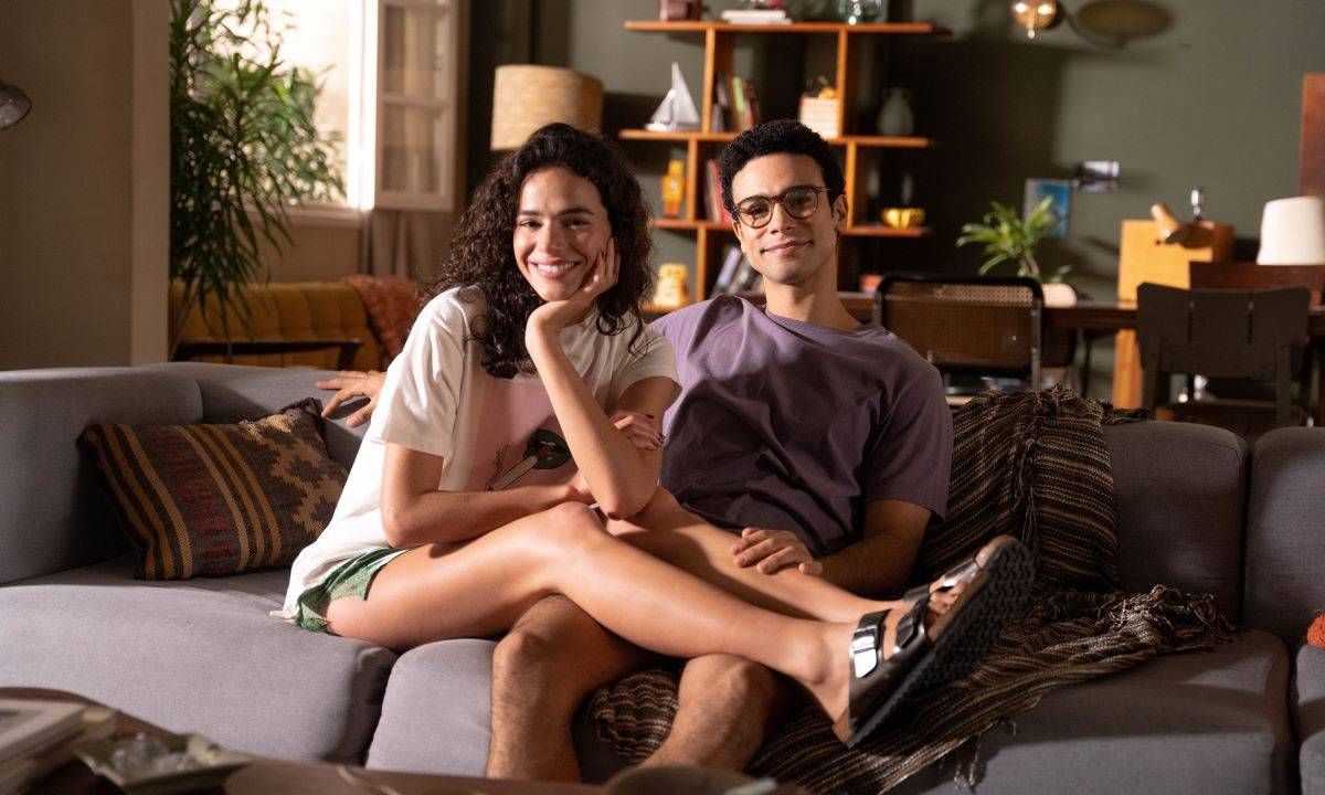 Bruna Marquezine e Sergio Malheiros em 'Amor da Minha Vida' -