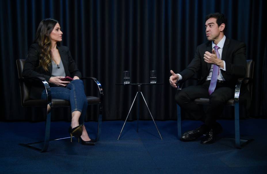 A jornalista Marcela Rahal e o presidente do TCU, Bruno Dantas