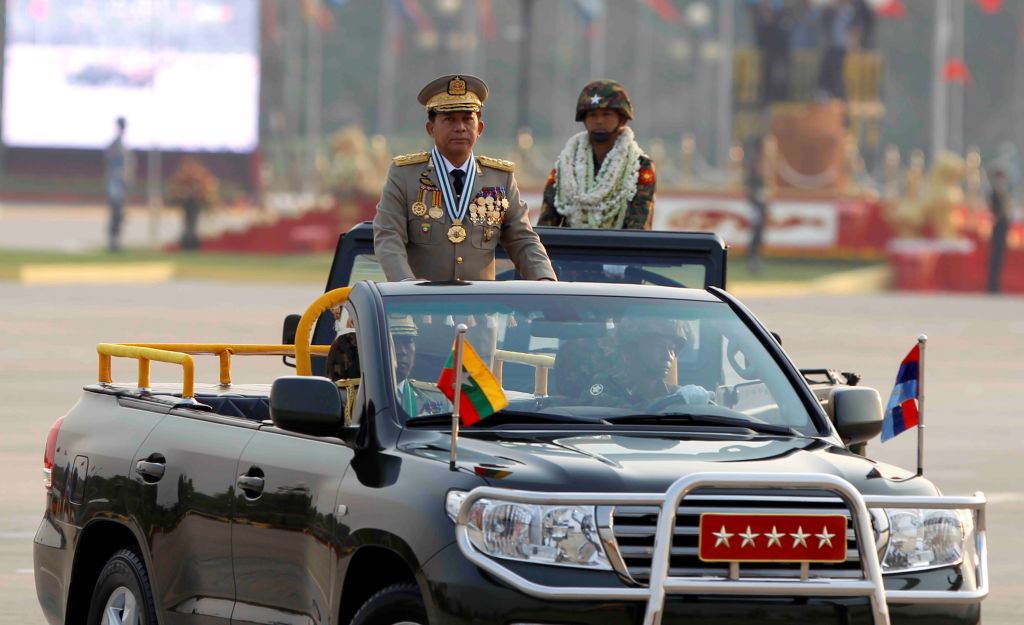 Procurador do TPI pede mandado de prisão contra líder militar de Mianmar