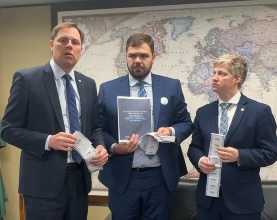 Congresso recebe atas de votação das eleições venezuelanas