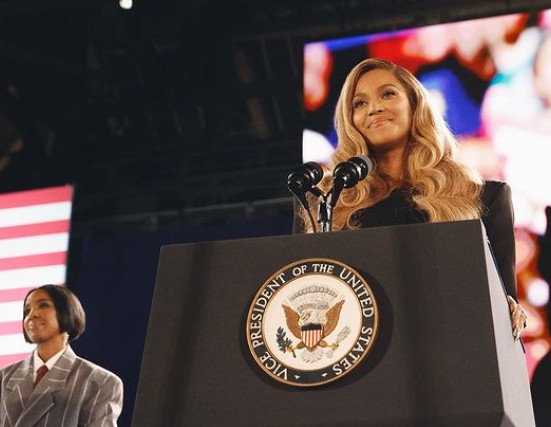 Beyoncé participa de campanha de Kamala Harris