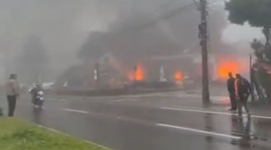 Avião caiu em Gramado na manhã deste domingo, 22