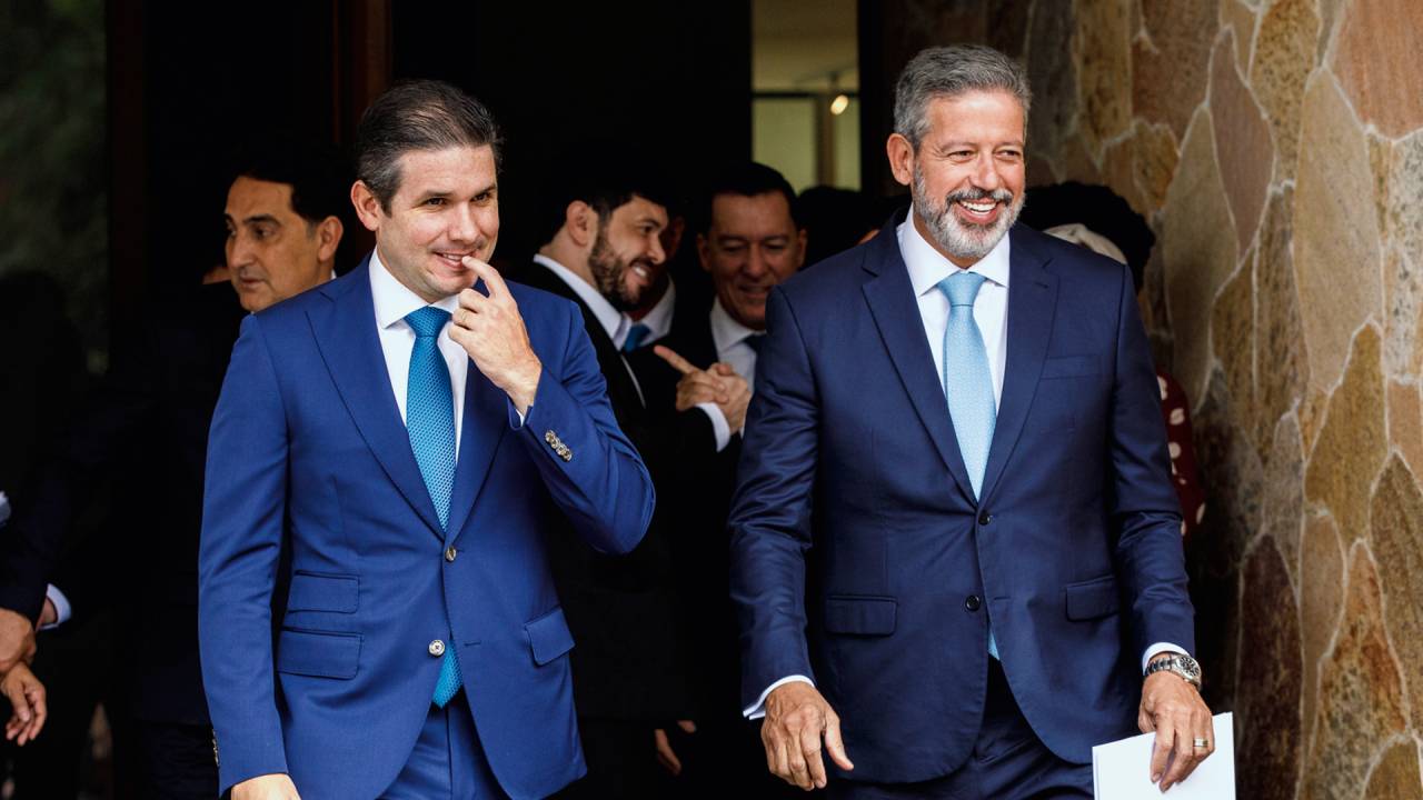 ACORDO - Hugo Motta e Arthur Lira: rara convergência entre governo e oposição para a sucessão na presidência da Câmara