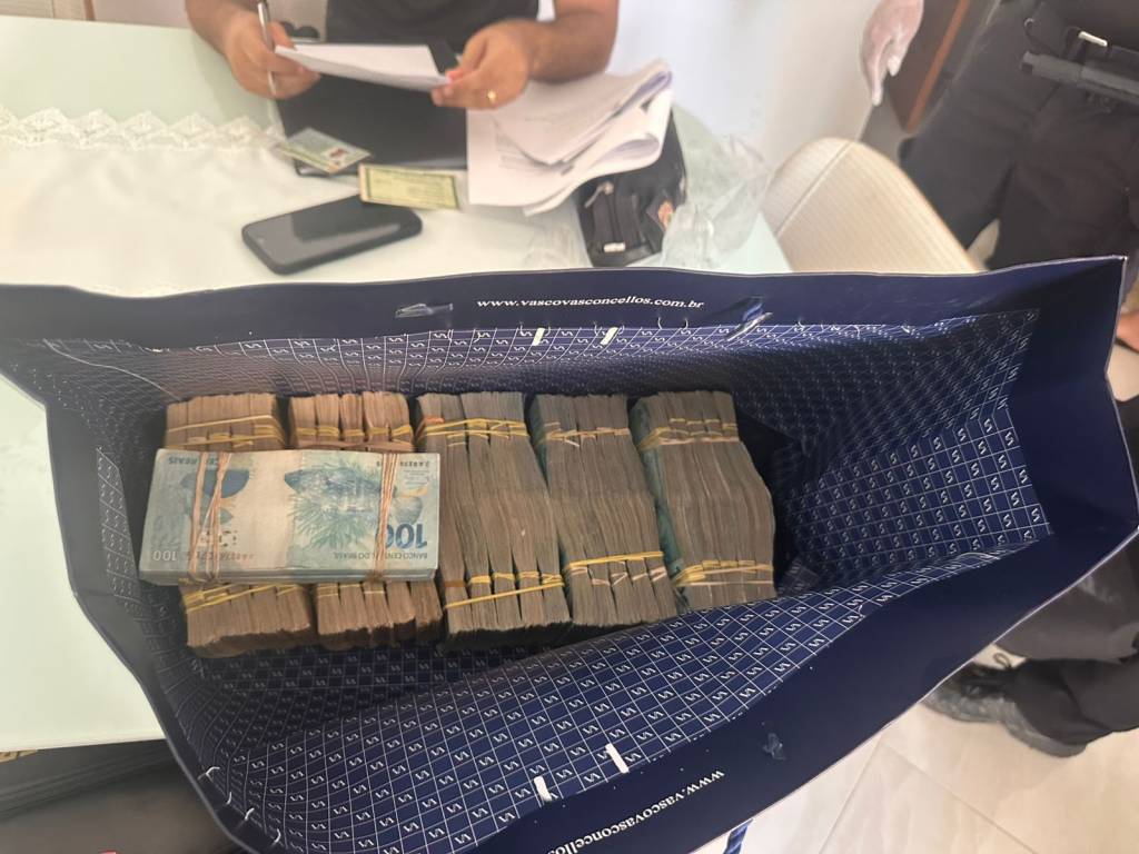 O mistério da mala de dinheiro apreendida em um jatinho