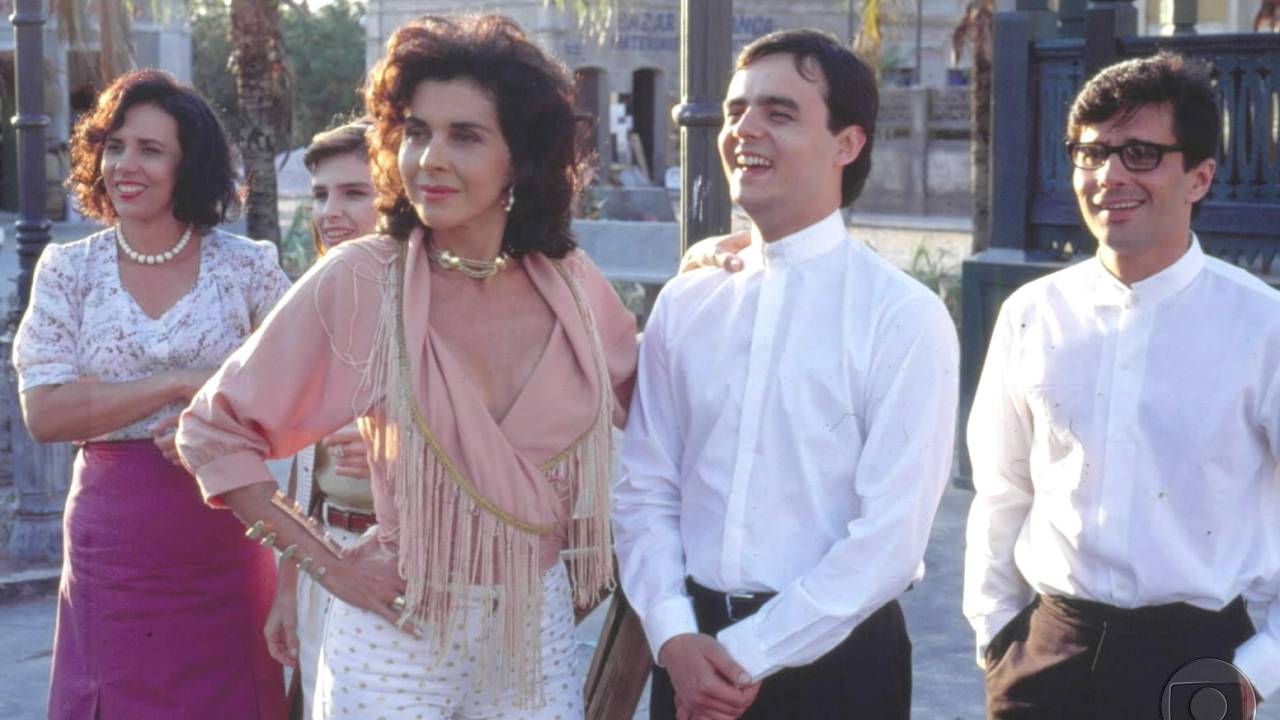 Arlete Salles, Betty Faria, Cássio Gabus Mendes, Paulo Nigri em 'Tieta'