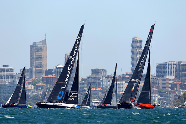 Dois velejadores morrem em regata em Sydney considerada uma das mais difíceis do mundo