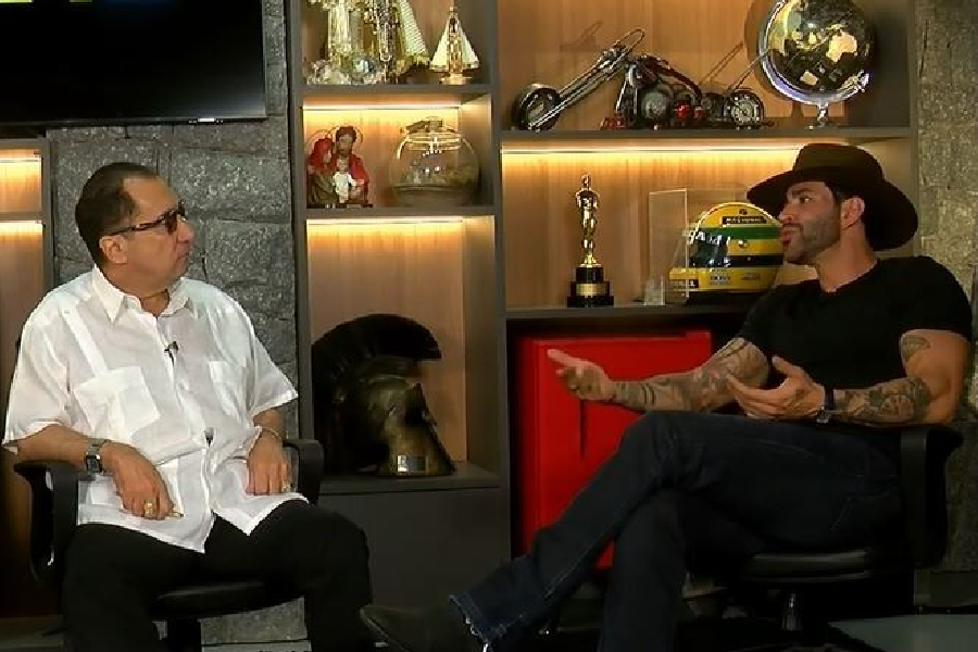 Kajurju entrevista Gusttavo Lima em seu programa "PODK Liberados"