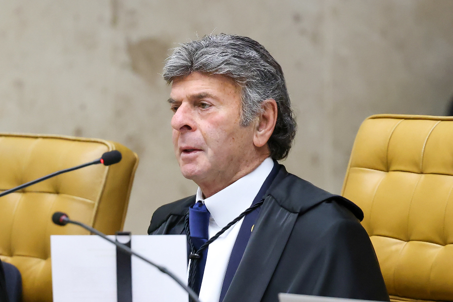 Fux acena com redução de pena a condenados pelo 8 de Janeiro