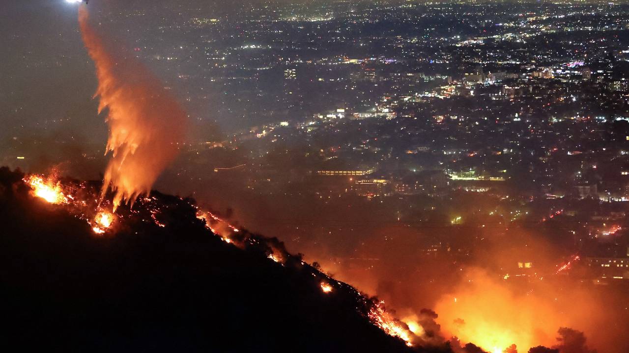 Incêndio Los Angeles Sunset Fire Hollywood Hills