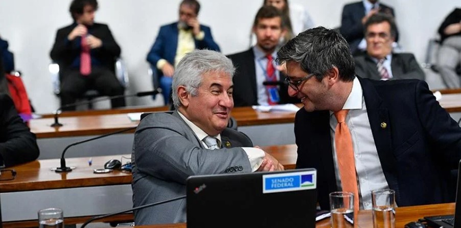 CONGRESSO - Os senadores do PL Marcos Pontes e Carlos Portinho
