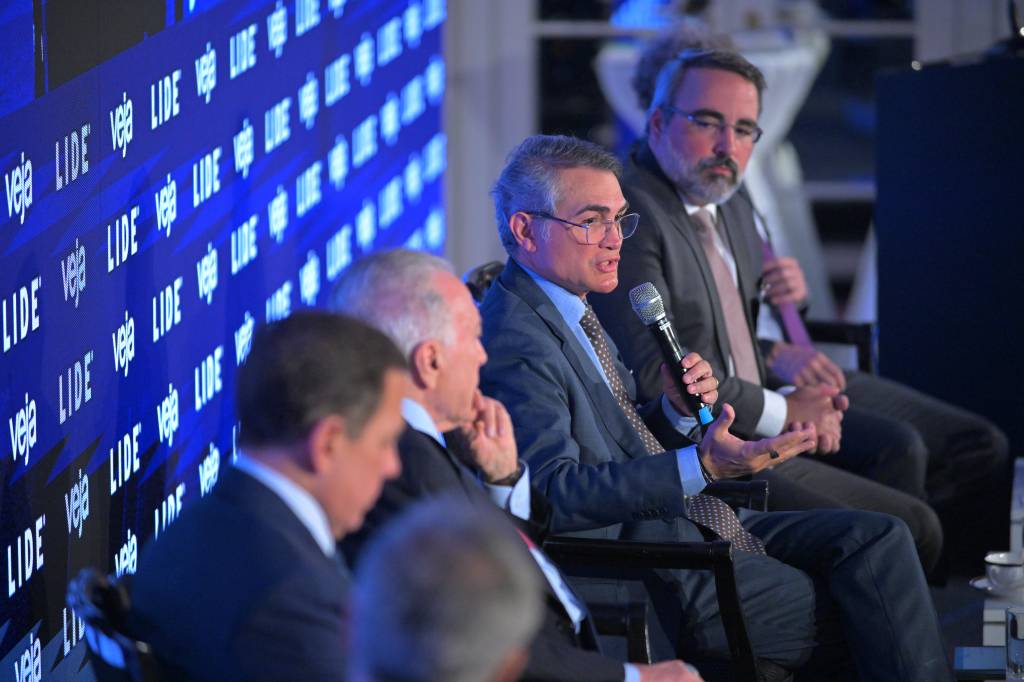 ‘País precisa retomar o grau de investimento’, afirma Isaac Sidney