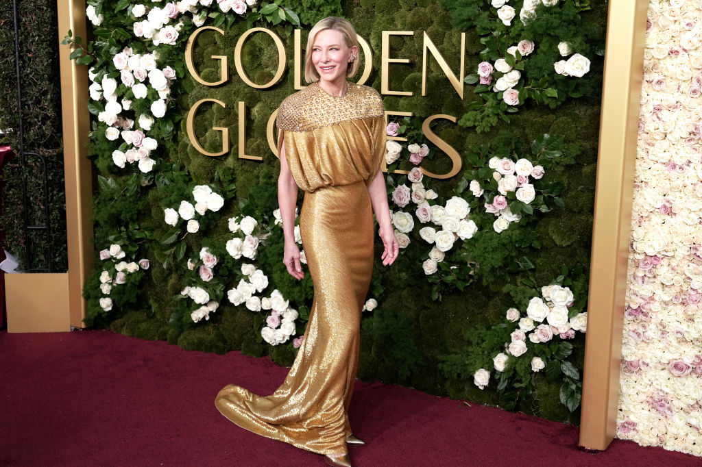 Muito brilho, metalizados e estruturados: Veja os melhores looks do Globo de Ouro 2025