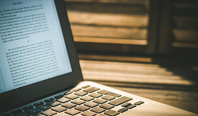 Artigos falsos contaminam a literatura científica