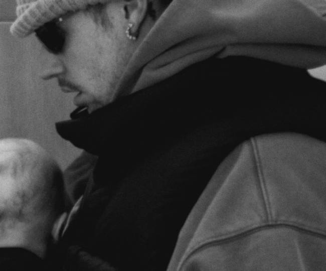 justinbieber-filho Justin Bieber em registro raro com o filho