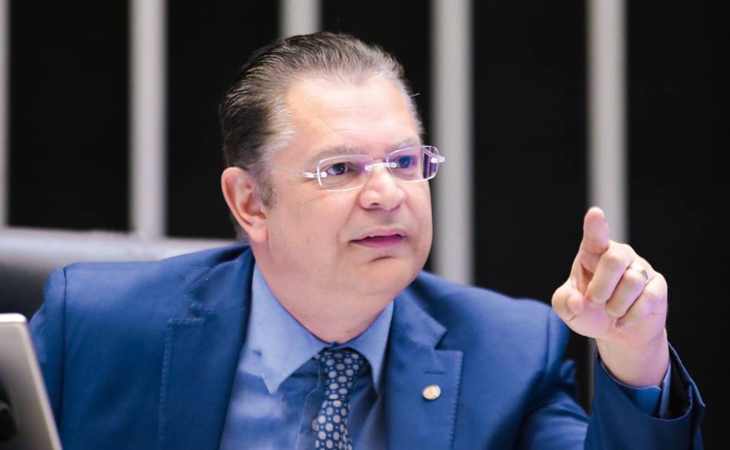 2D-(2)-img20240521181821069.jpg OBJETIVO - O deputado Sóstenes: “É casuístico mesmo, não vamos negar”
