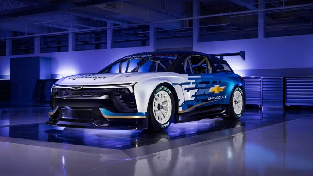 Chevrolet mostra protótipo elétrico para a Nascar com 1300 cv de potência
