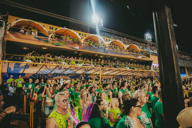 Folia Tropical