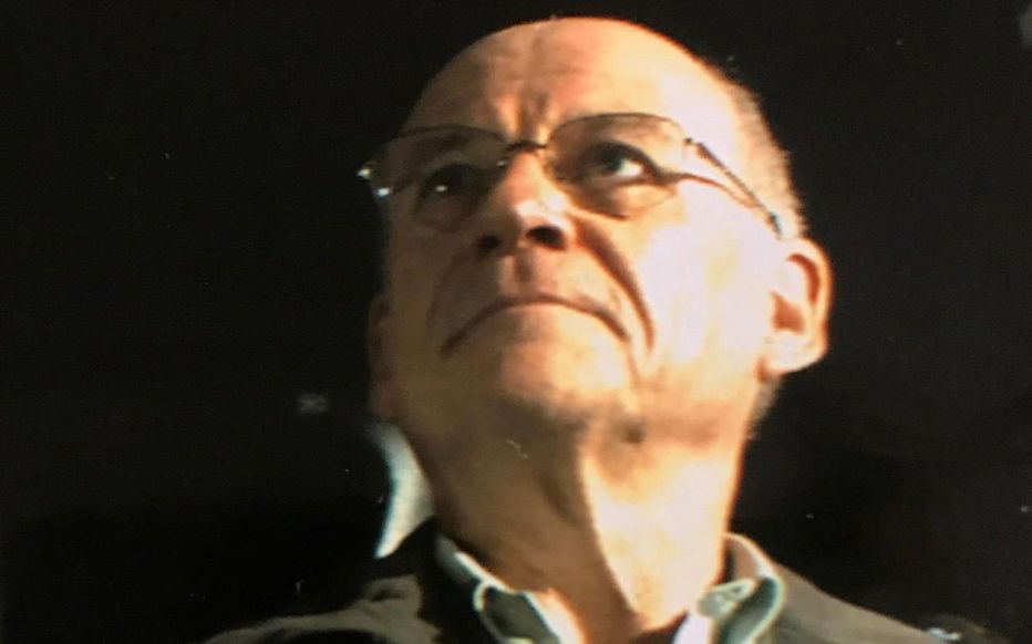 França dá início a julgamento de médico no maior escândalo de abuso sexual do país