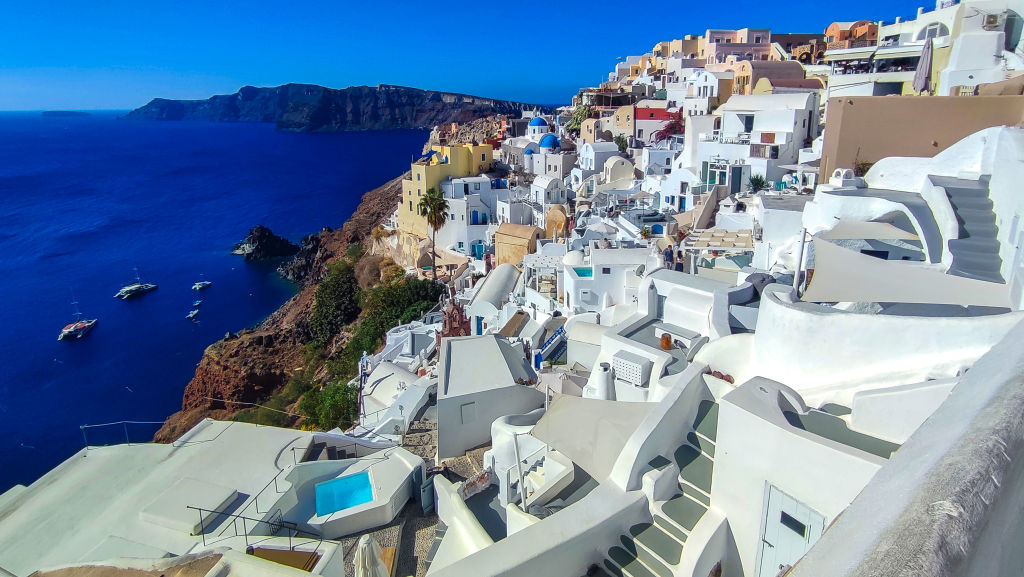 Ilha de Santorini, na Grécia: popular destino turístico foi atingido por 200 terremotos no final de semana