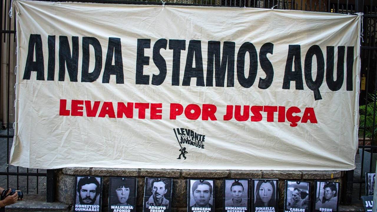 Protesto do Levante Popular da Juventude pediu justiça pela morte de vítimas da ditadura