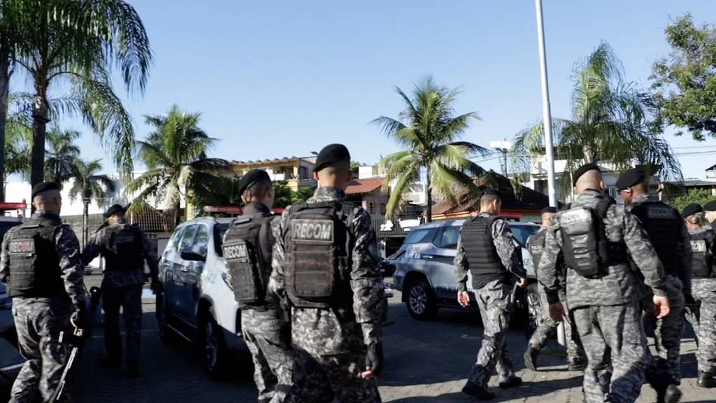 Operação no Rio prende em motel líder do Comando Vermelho na Região Serrana