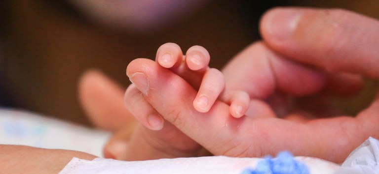 Lula sanciona lei que prevê cuidados especiais e semana dedicada à prematuridade