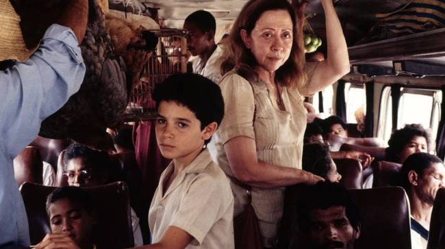 central Vinícius de Oliveira e Fernanda Montenegro em 'Central do Brasil'