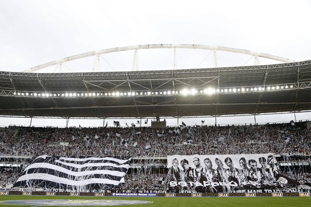 Botafogo completa 3 anos de SAF com R$ 1 bilhão investido em jogadores