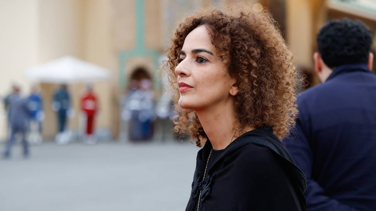 INSPIRAÇÃO - Leïla Slimani: “O sentimento de pertencer à grande família humana”