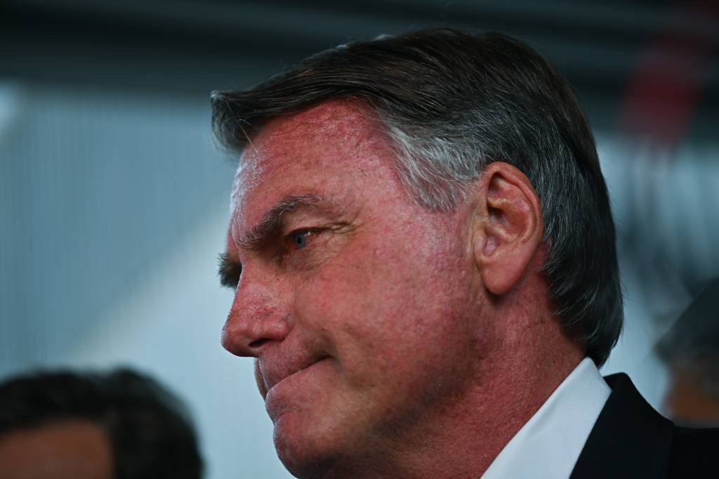 Agora réu, Bolsonaro tenta mostrar força política em manifestação em SP