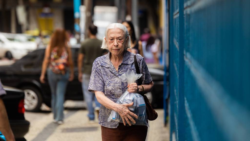 Aos 95, Fernanda Montenegro mostra sua fibra em Vitória e outros projetos