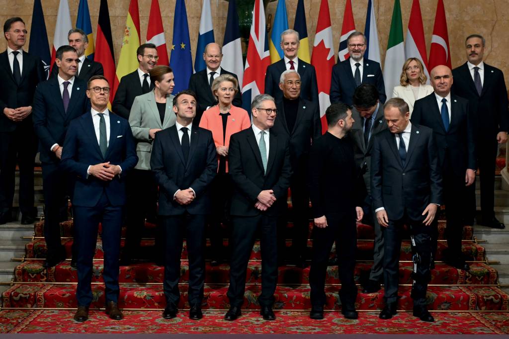 Ukraine Summit 2025: London E AGORA? - Reunião de Zelensky e seus aliados: a Europa tenta reagir ao fim inesperado de uma aliança histórica
