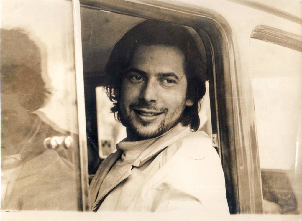 4-JOSE-DIRCEU-UNE-PRESIAO-1968-3.jpg ESTREIA - Detido em 1968 pela ditadura: a primeira das várias prisões do petista
