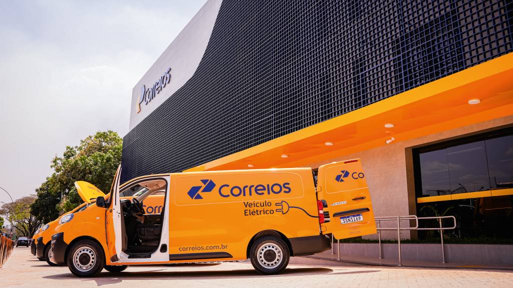 Em meio a denúncias, oposição articula para que Senado priorize uma CPI dos Correios